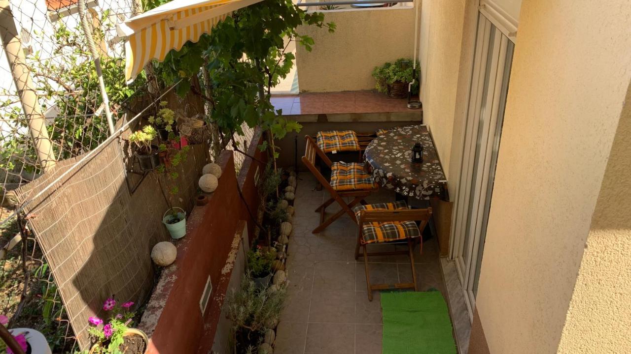 Apartment Lid Omiš Exterior foto